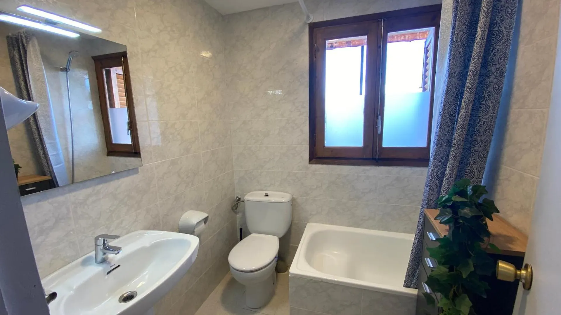 Cal Perubi En La Vall D'Ager Apartment  Ager